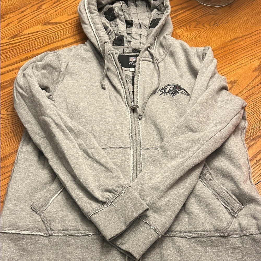 Gray Ravens Hooded Sweatshirt with Logo/9